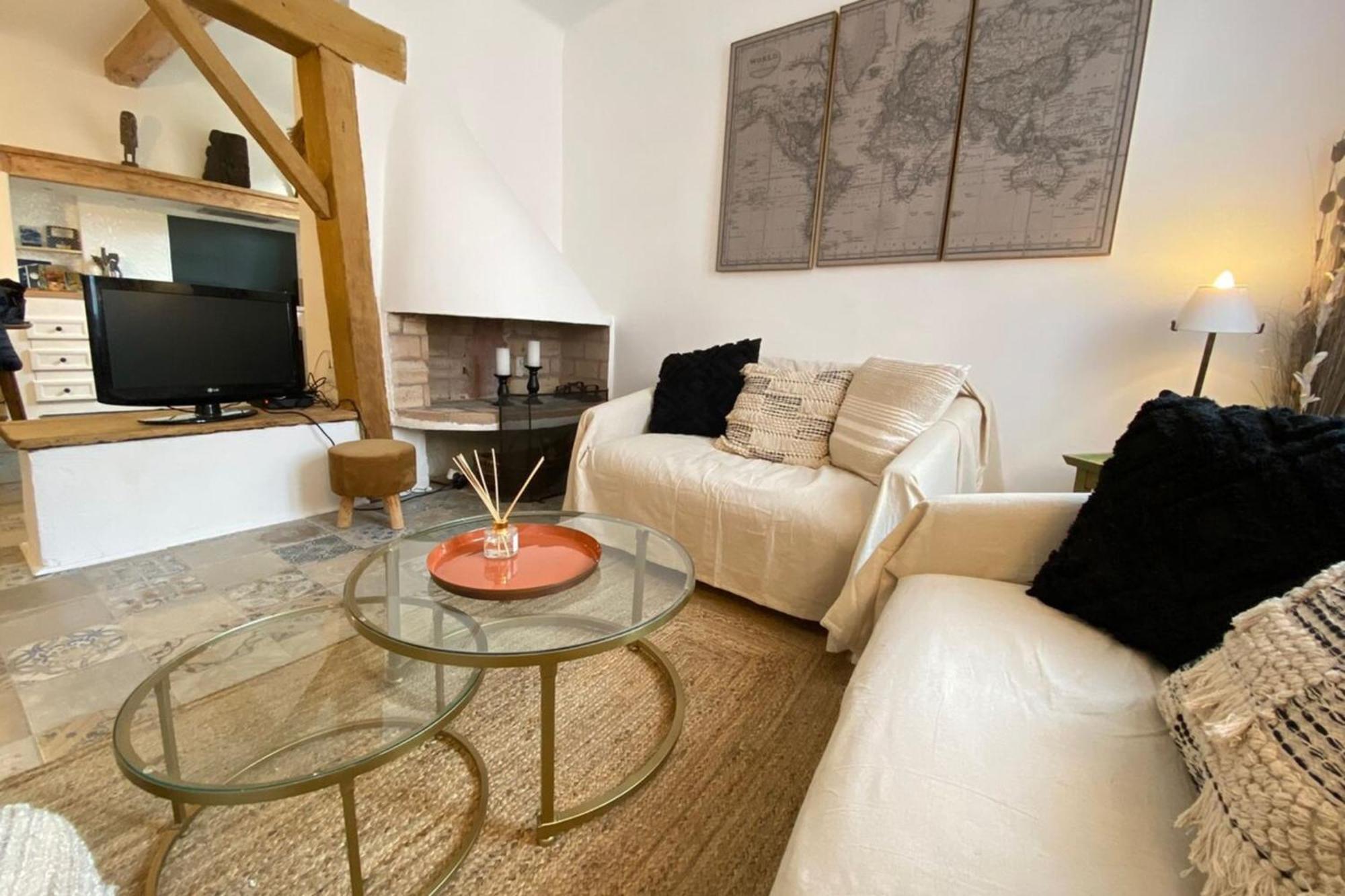 06m - Old Beautiful Duplex Terrace With Sea View * Antibes