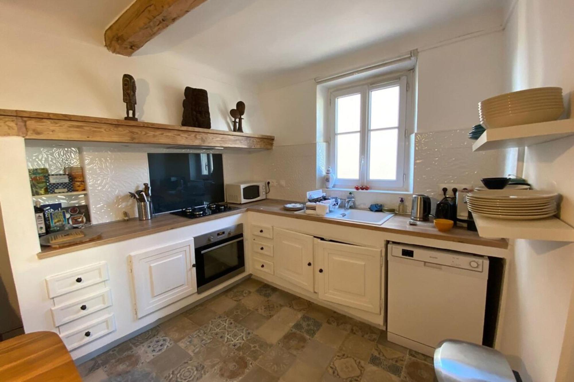 Apartment 06m - Old Beautiful Duplex Terrace With Sea View