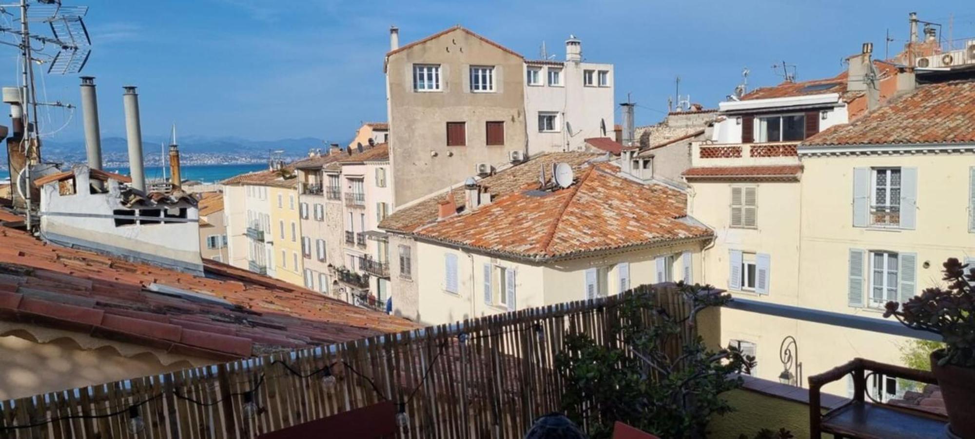 06m - Old Beautiful Duplex Terrace With Sea View * Antibes